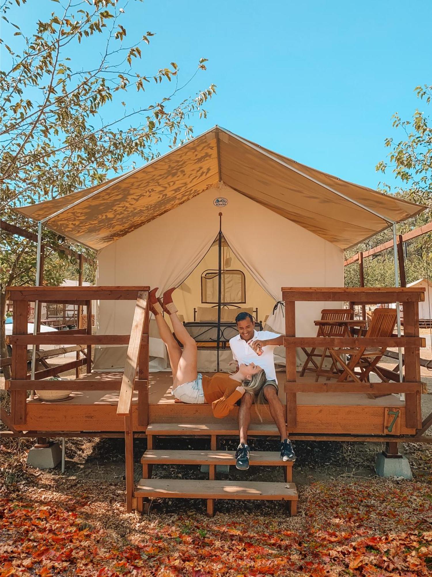 ホテル Wildhaven Sonoma Glamping ヒールズバーグ エクステリア 写真