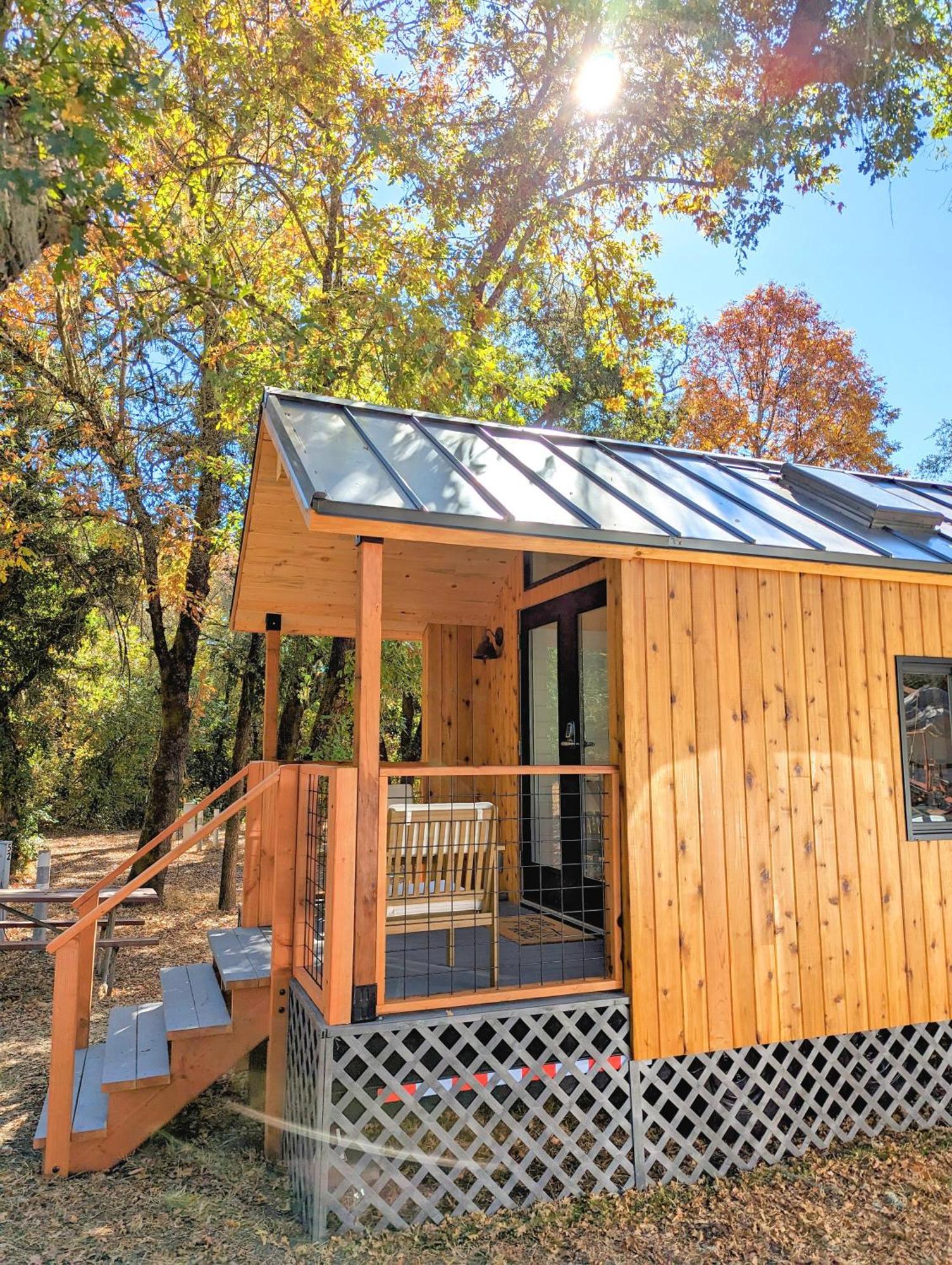 ホテル Wildhaven Sonoma Glamping ヒールズバーグ エクステリア 写真